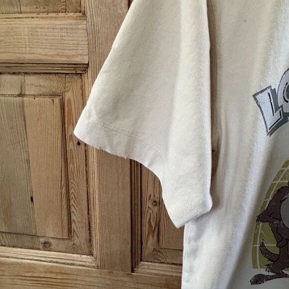 Mo & Co Looney Tunes XS Graphic‎ Tee Shirt Tweety Bugs Bunny Sylvester Daffy - Picture 6 of 12